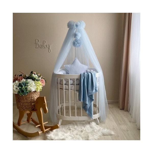 Baldachin cu pompoane